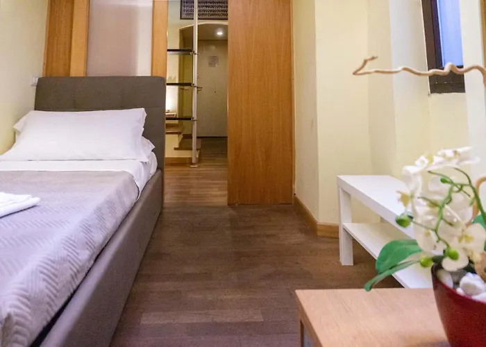 Borgo Vittorio - Exclusive In The Heart Of *